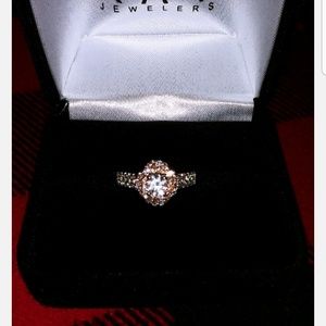 Meet your Posher, Nikki